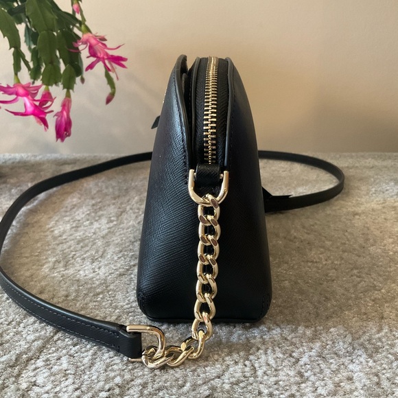 SOLD Kate Spade Cameron Street Hilli Crossbody Bag - Picture 4 of 14